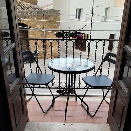 De Meo Guest House Castellammare del Golfo Exterior photo