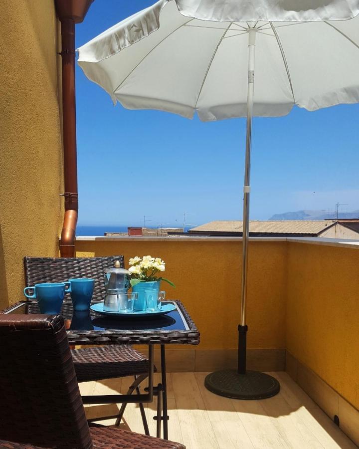 De Meo Guest House Castellammare del Golfo Exterior photo