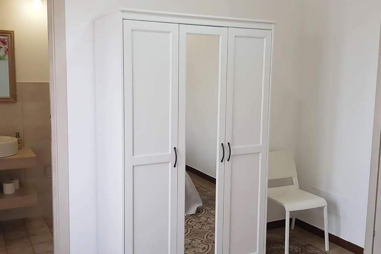 De Meo Guest House Castellammare del Golfo Exterior photo