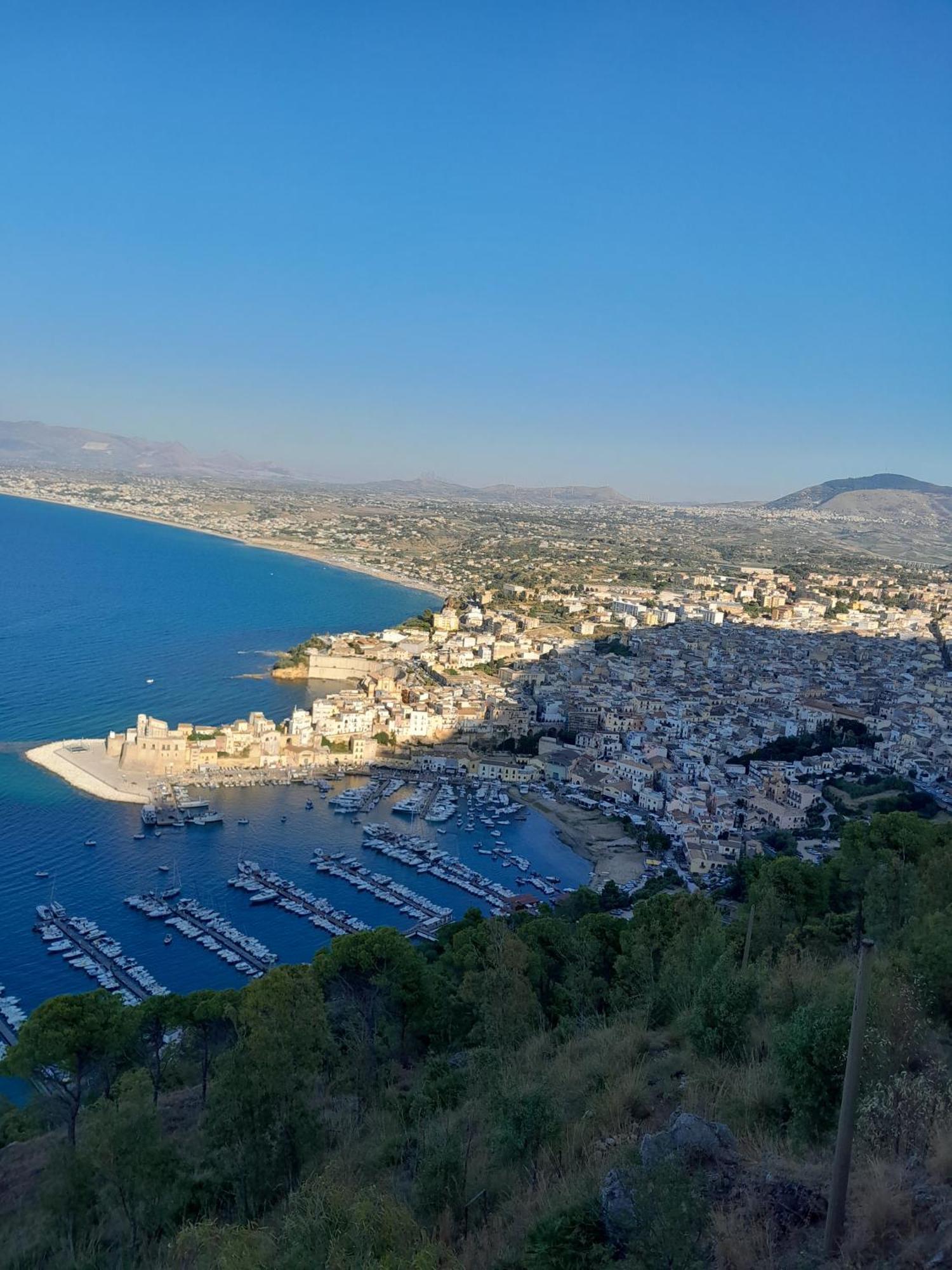 De Meo Guest House Castellammare del Golfo Exterior photo