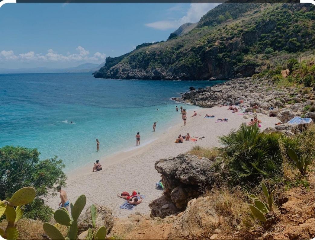 De Meo Guest House Castellammare del Golfo Exterior photo