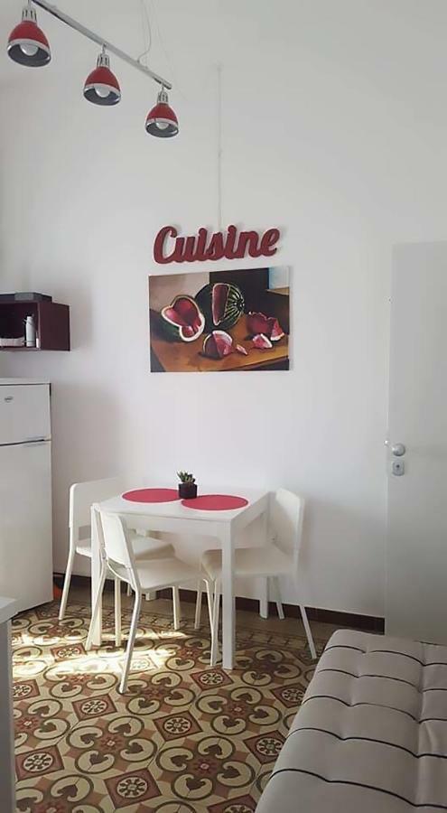 De Meo Guest House Castellammare del Golfo Exterior photo