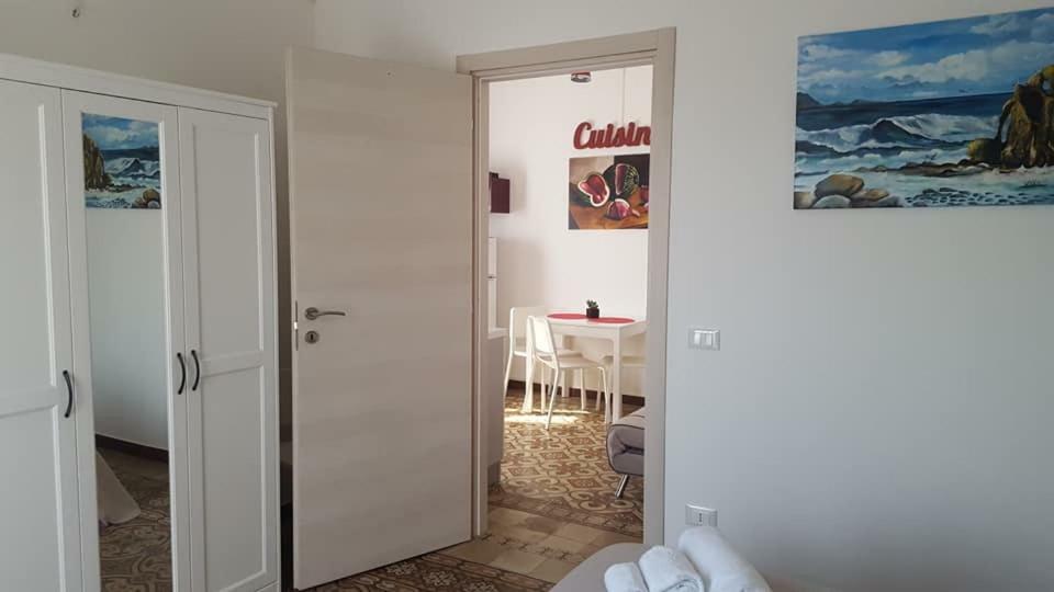De Meo Guest House Castellammare del Golfo Exterior photo