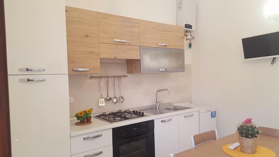 De Meo Guest House Castellammare del Golfo Exterior photo