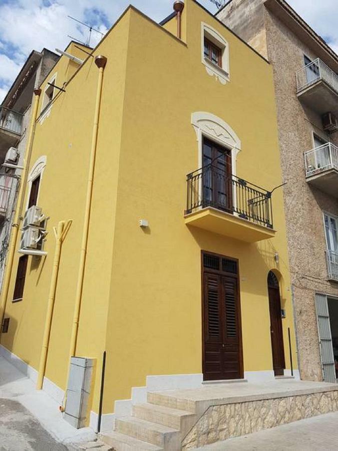 De Meo Guest House Castellammare del Golfo Exterior photo