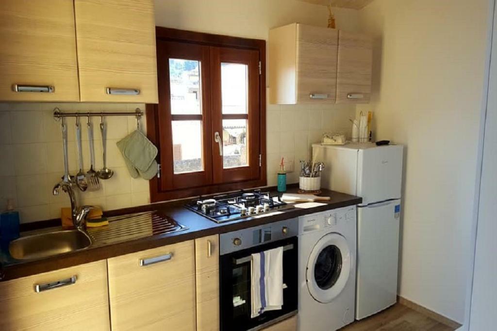 De Meo Guest House Castellammare del Golfo Exterior photo
